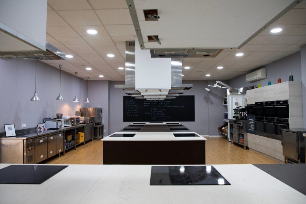 espacio_cocinas_aulas_vigo_34.jpg